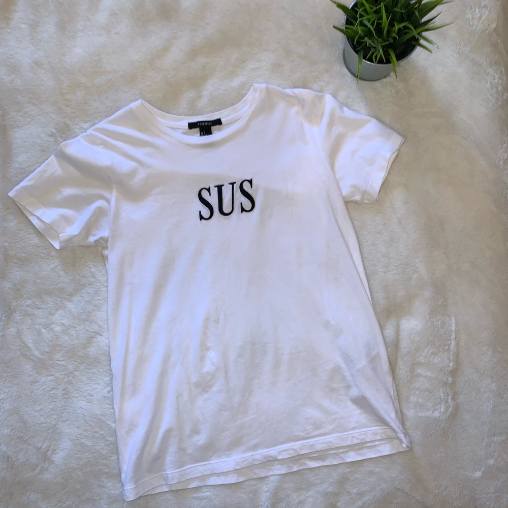 SUS GRAPHIC TEE
